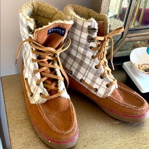 Sperry Boots